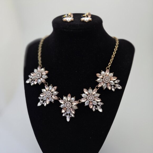 Vintage Crystal Rose White Statement Necklace Set Glam Wedding‎ Prom Drag Queen - Picture 4 of 6